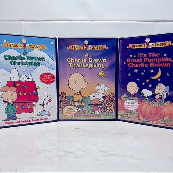 Peanuts Classic Holiday Collection 3 DVD Disc Set - Picture 2 of 3